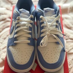 Nike Kids Sneakers in Blue and White
